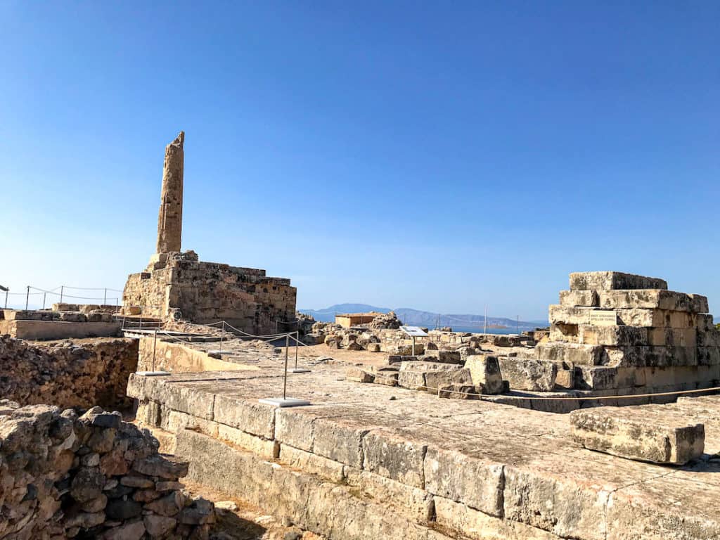 Greece island hopping boat tour from Athens archaeological site Apollo's Temple