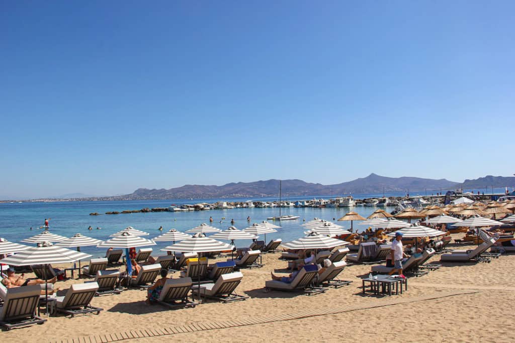 Greece island hopping boat tour from Athens beach
